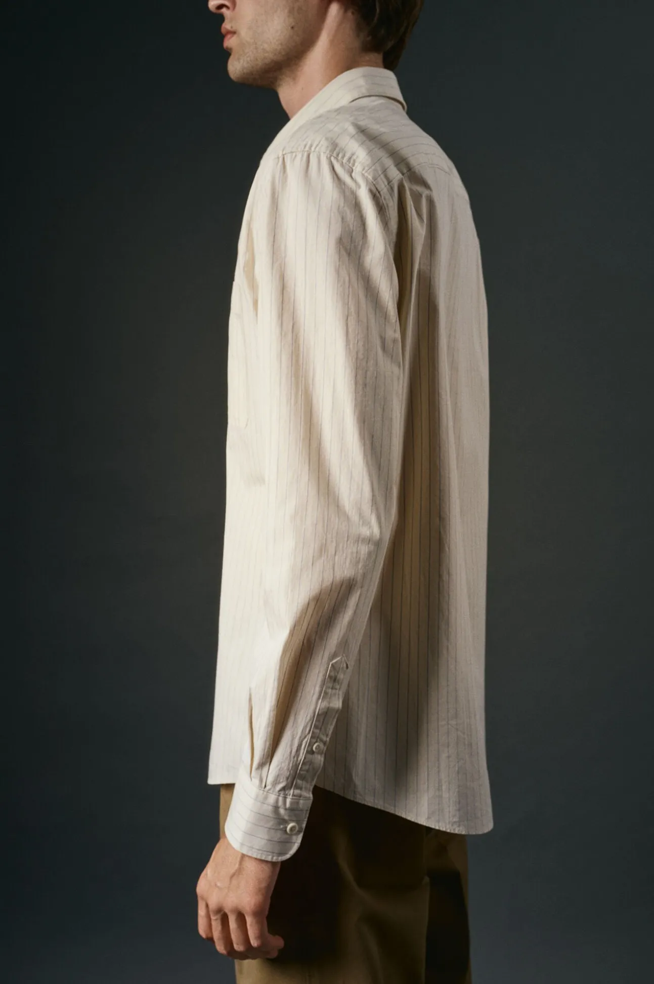 Camisa riscas estruturada