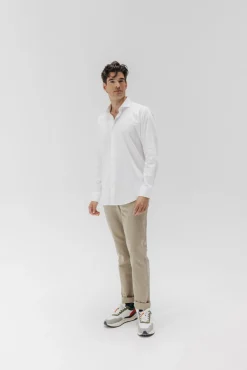 Camisa social de popelina elástica