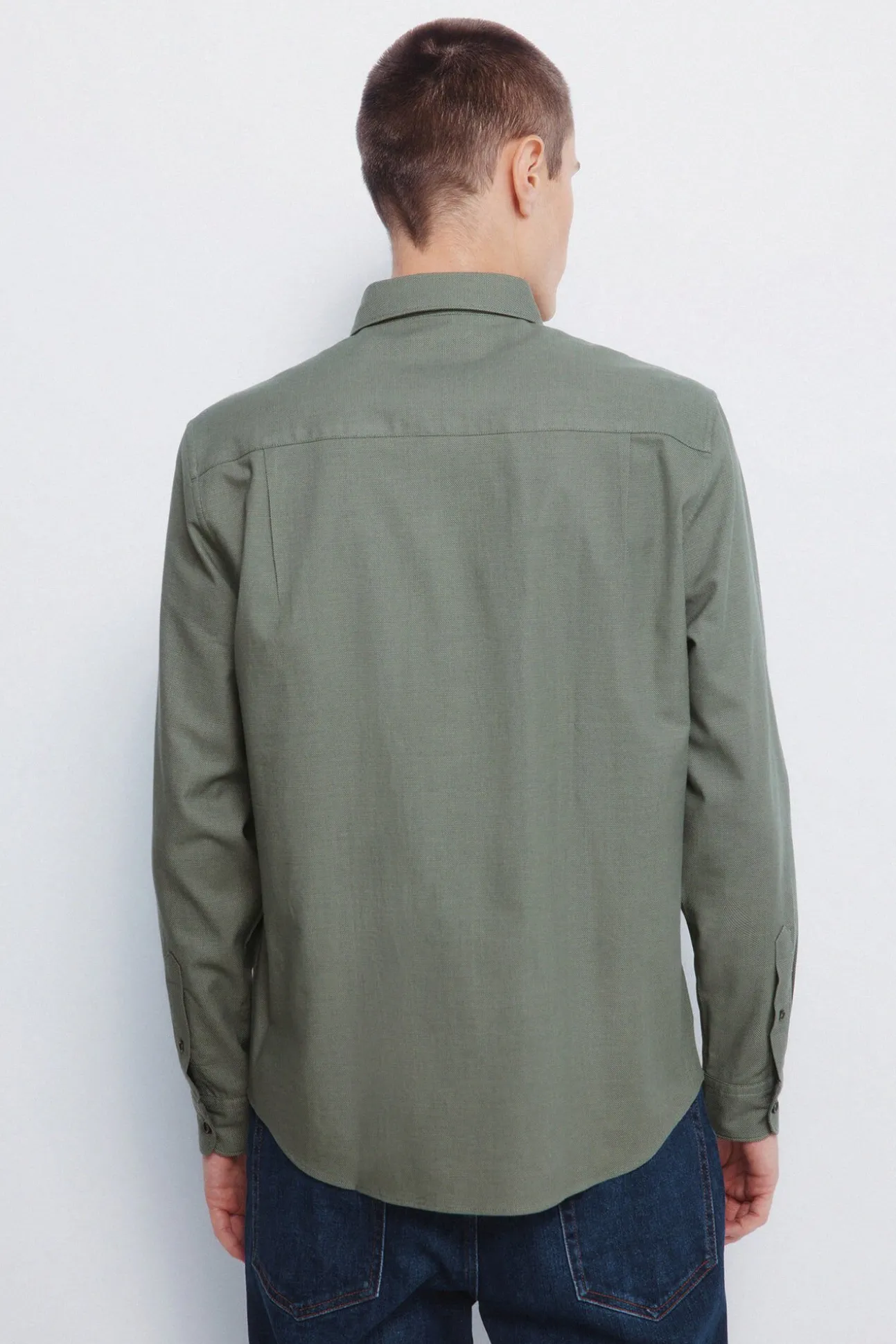 Camisa social estruturada bicolor