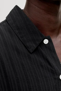Camisa texturizada