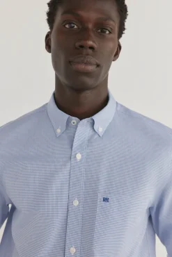 Camisa xadrez resistente a manchas e que não precisa passar