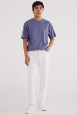 Camiseta básica com gola redonda