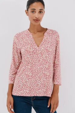 Camiseta básica decote mandarim