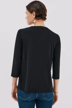 Camiseta básica decote mandarim