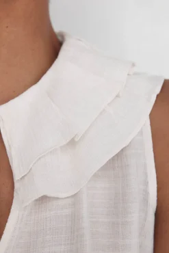 Camiseta com babados