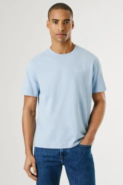 Camiseta de manga curta com logo bordado.