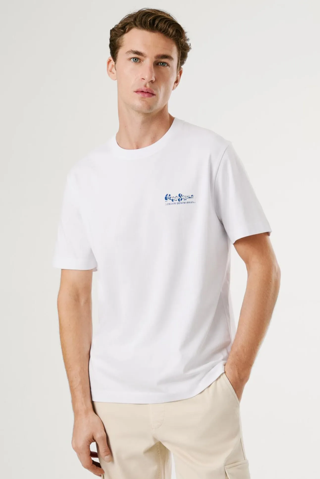 Camiseta estampada com logotipo de corte regular