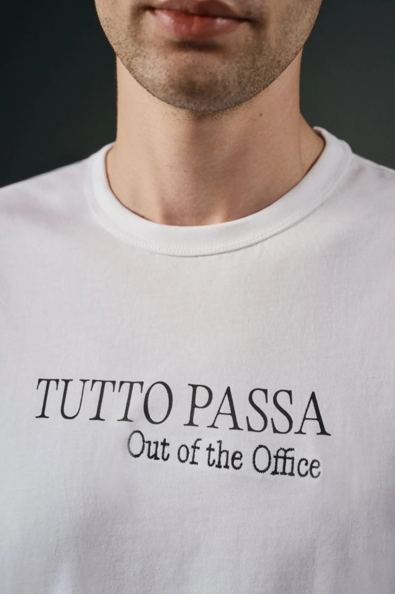 Camiseta gráfica lavada