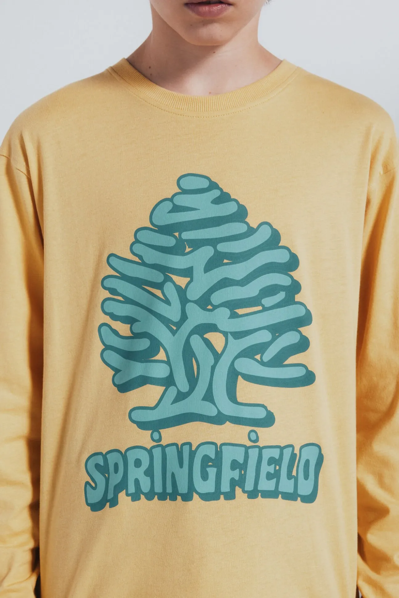 Camiseta manga comprida árvore amarela para meninos