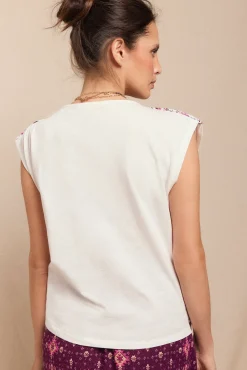 Camiseta trançada franzida