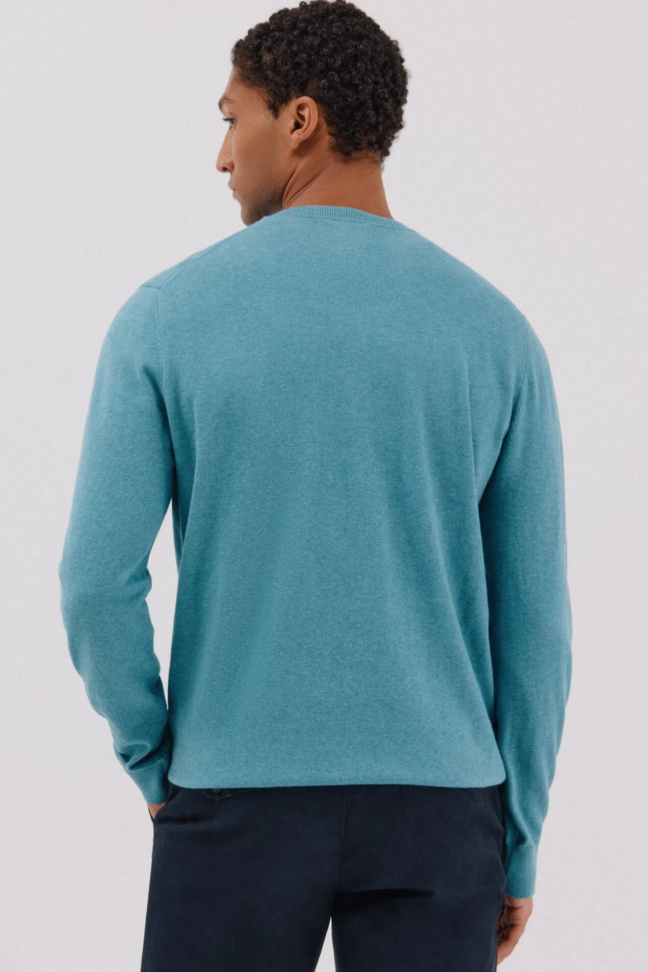Camisola algodão caxemira gola em bico