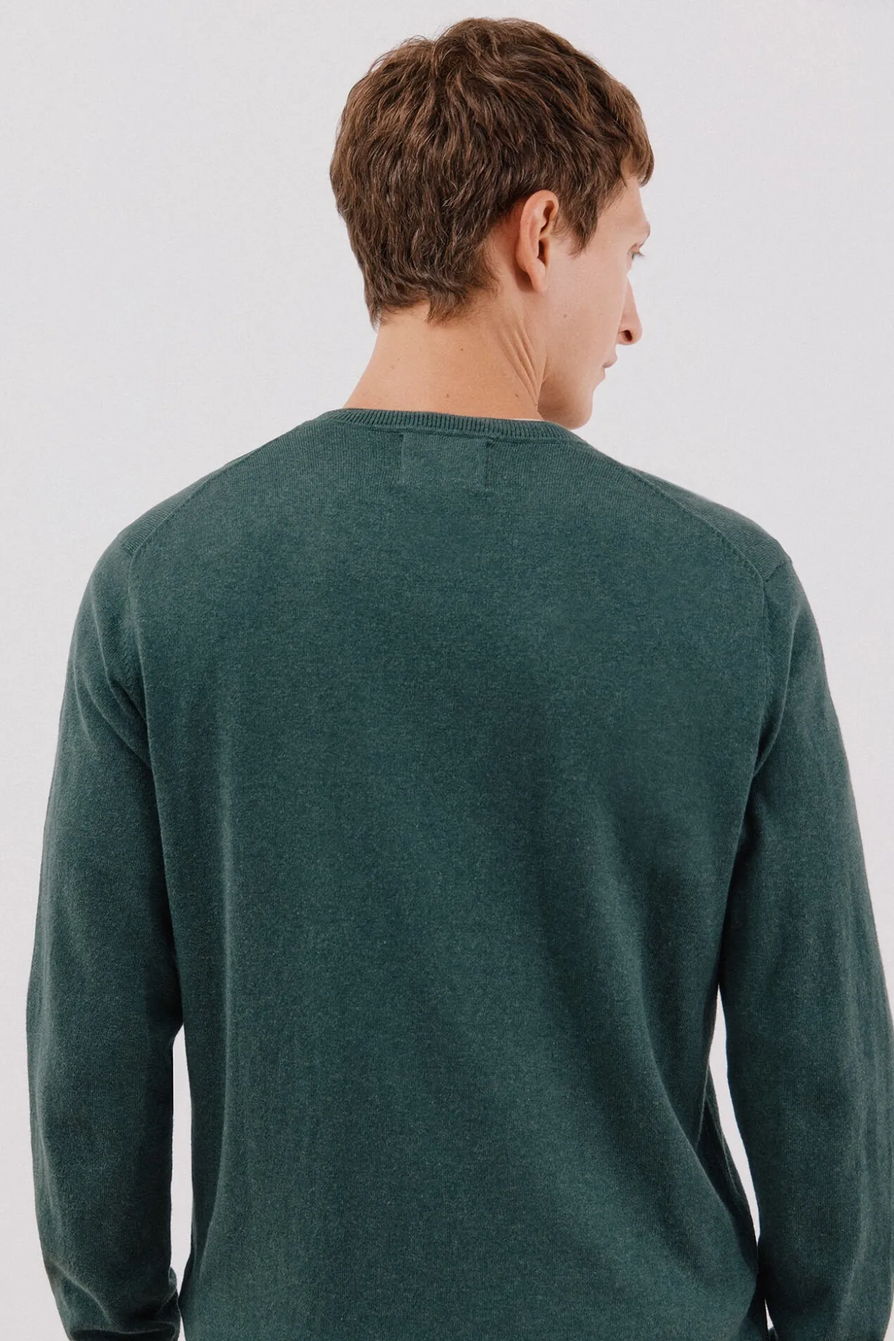 Camisola algodão caxemira gola em bico