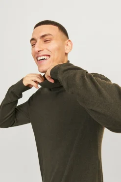 Camisola básica de gola alta