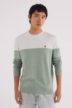 Camisola básico com blocos de cores