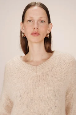 Camisola básico com decote em V