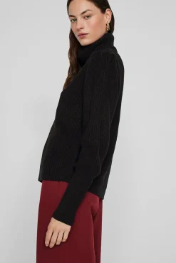 Camisola de gola alta canelado