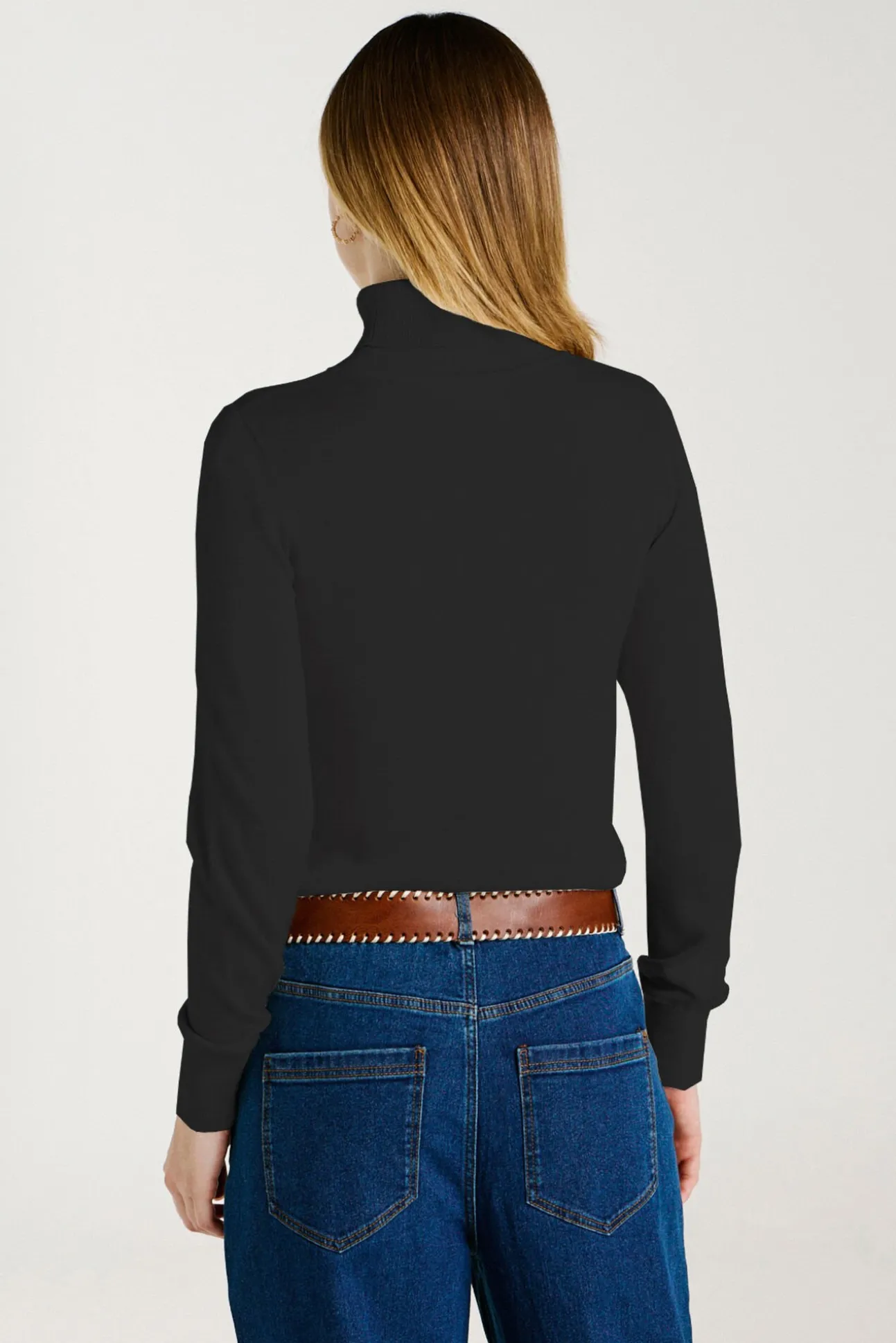 Camisola de gola alta com viscose