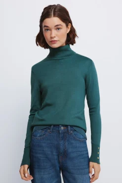 Camisola de gola alta com botões e punhos