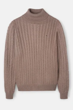 Camisola de gola com tricô oitos
