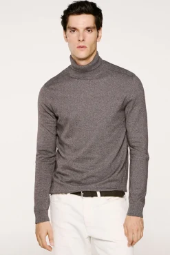 Camisola de gola de algodão orgânico