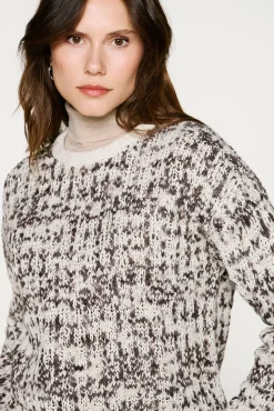 Camisola de lã com gola caixa