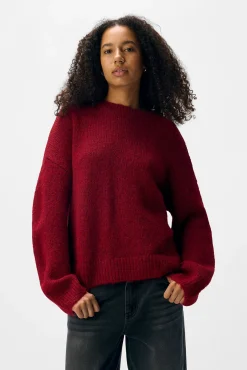 Camisola de lã com gola redonda