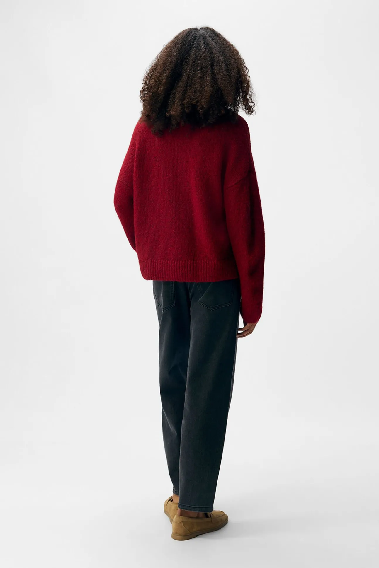 Camisola de lã com gola redonda