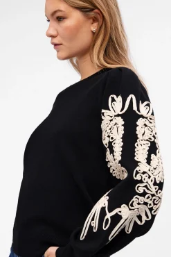 Camisola de malha bordada