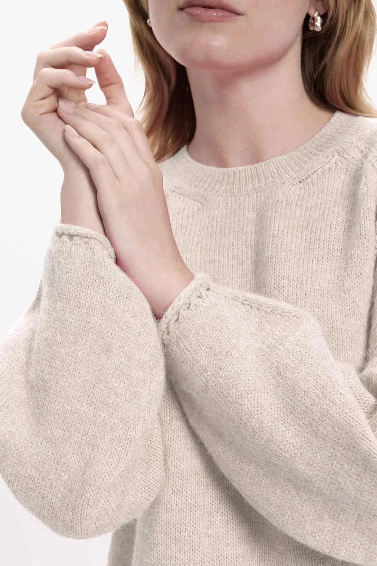 Camisola de malha com detalhe de punho