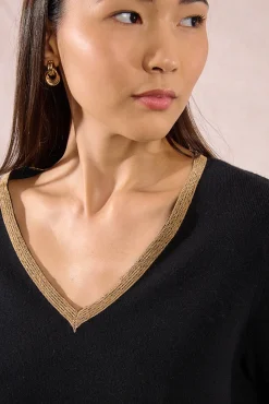 Camisola de manga comprida com detalhes dourados