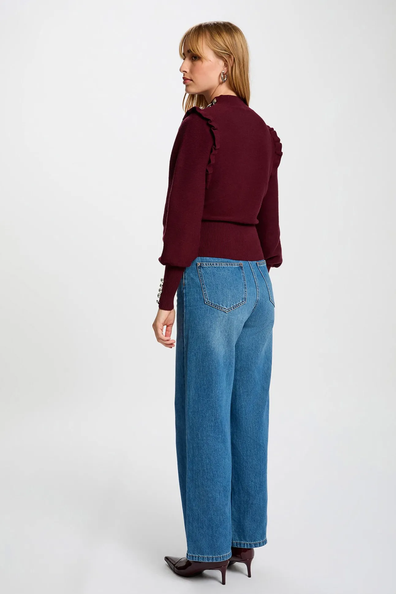 Camisola de manga comprida com babados