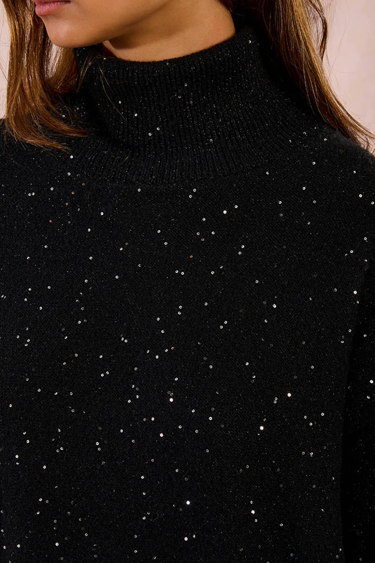 Camisola de manga comprida com miçangas brilhantes