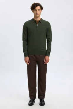 Camisola polo 100% algodão com meia fecho-éclair .