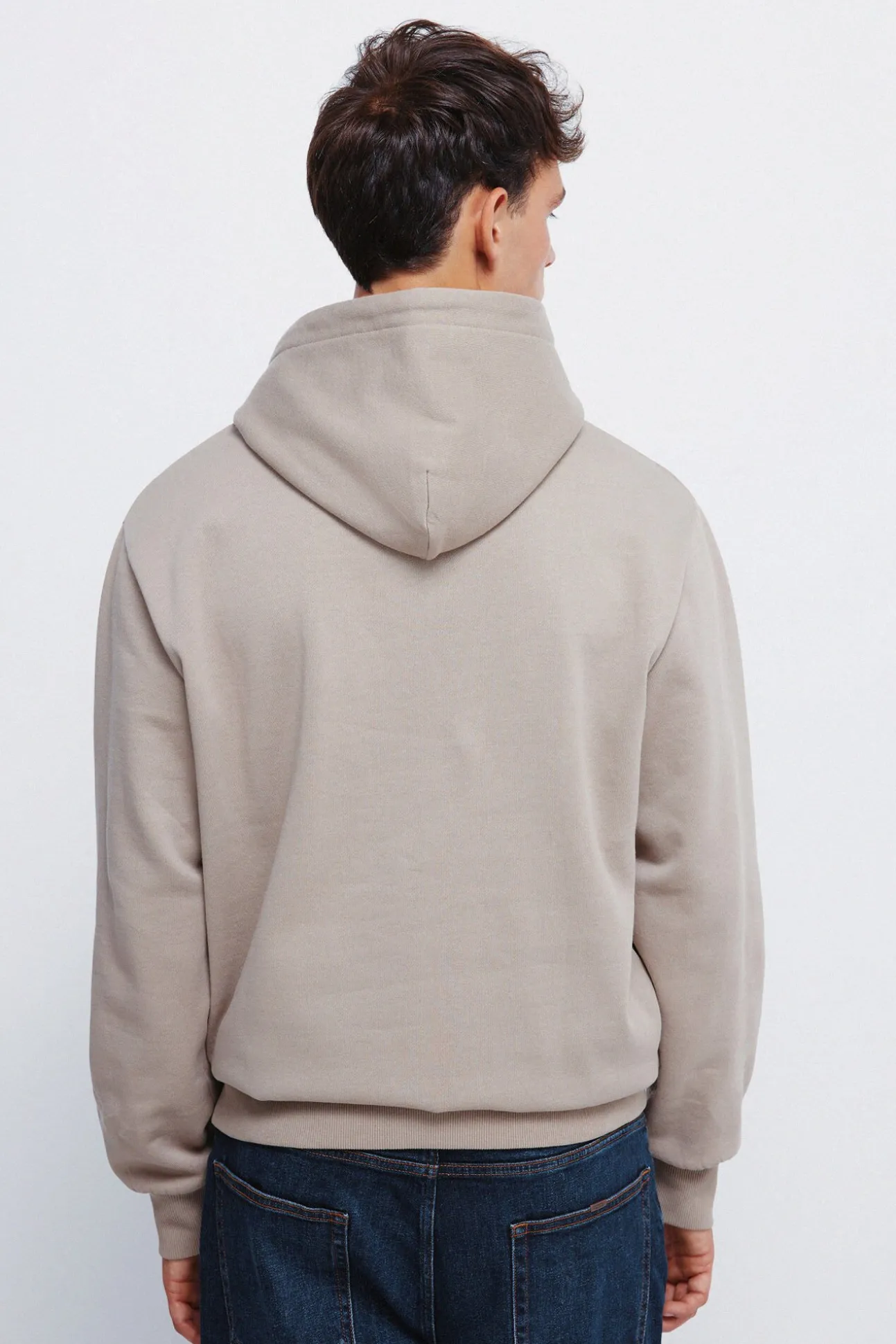 Capuz básico com sweatshirt