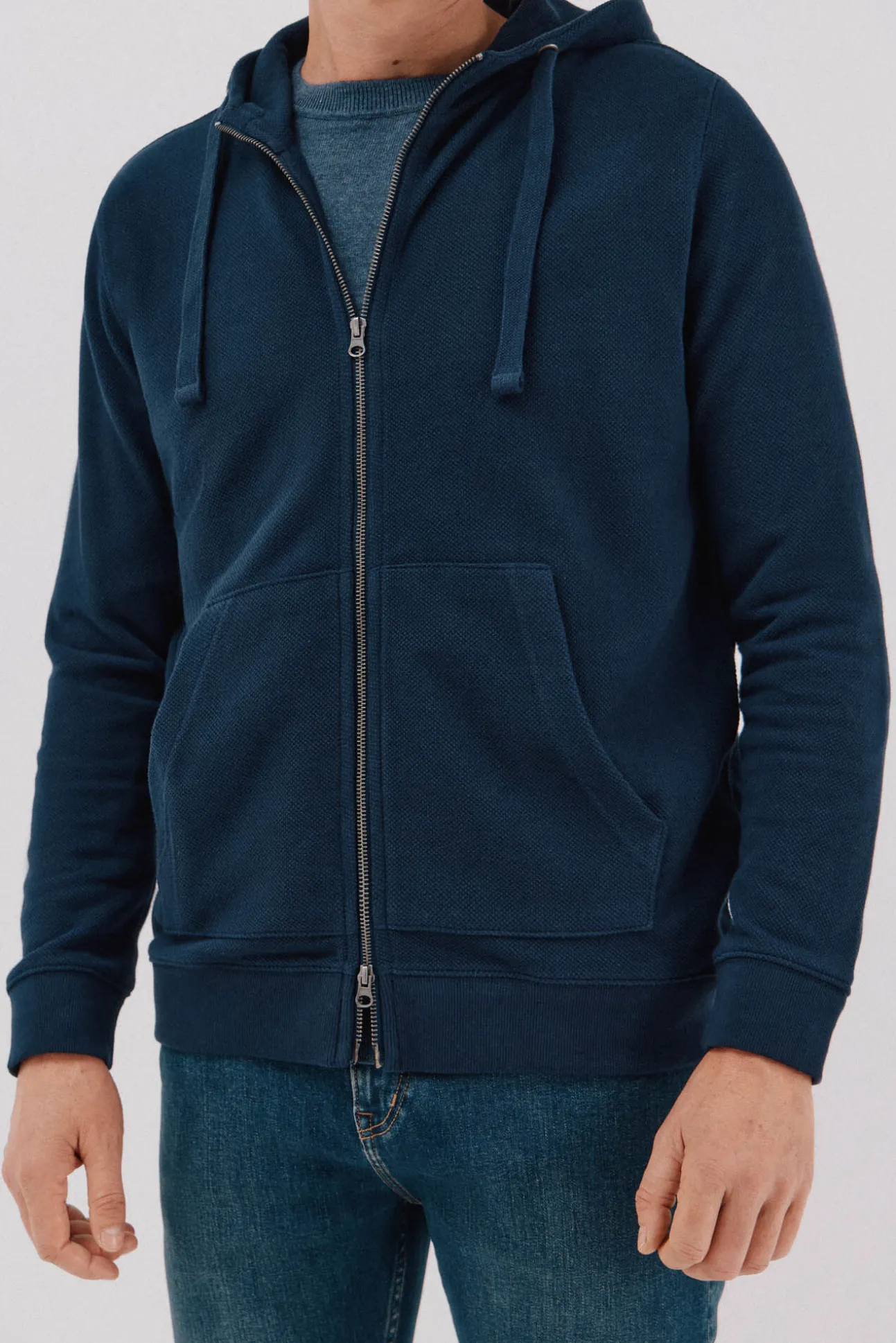 Cardigan com capuz