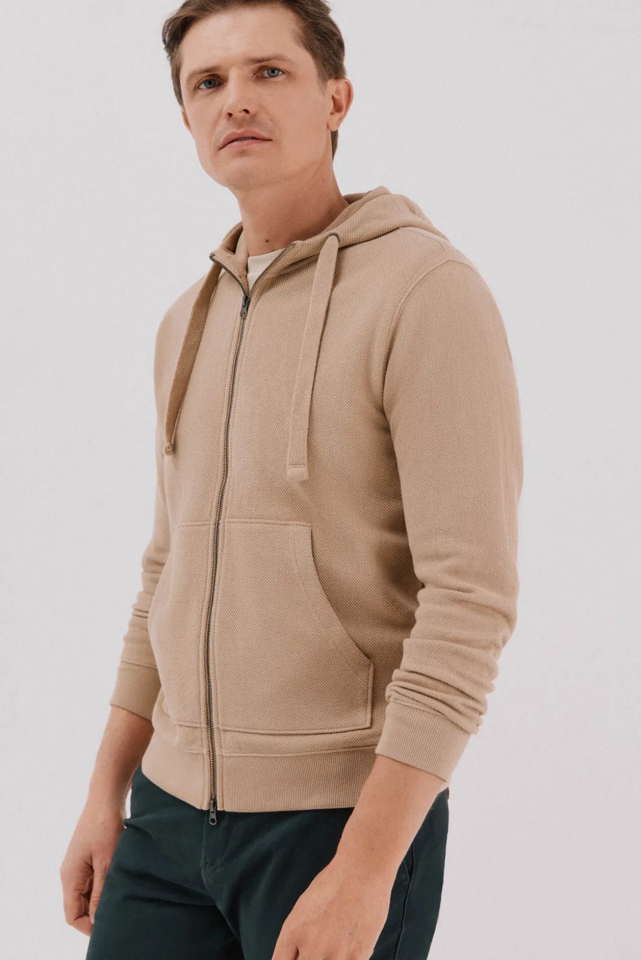 Cardigan com capuz