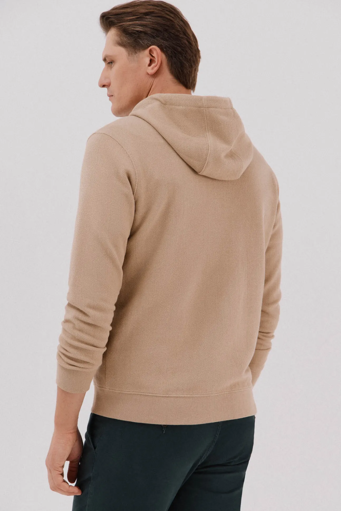 Cardigan com capuz