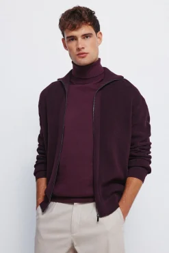 Cardigan com casaco de malha