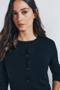 Cardigan com gola redonda e botões e viscose