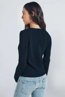 Cardigan com gola redonda e botões e viscose