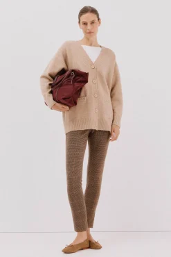 Cardigan longo com bolsos