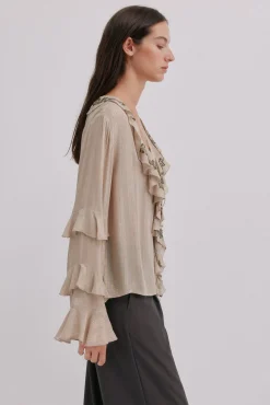 Clotilde. Blusa romântica