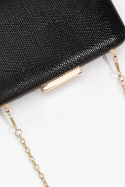 Clutch retangular com efeito pele
