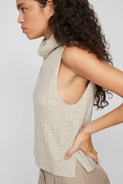 Colete de gola malha