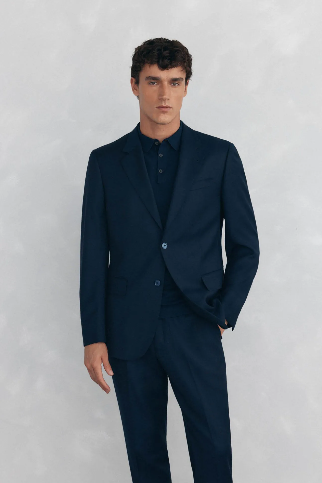 Conjunto de blazer e calças