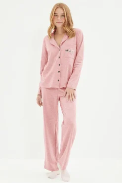Conjunto de pijama camiseiro com bolso e debrum de algodão rosa