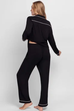 Conjunto de pijama Charli com T-shirt e calças