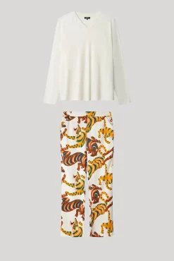 Conjunto de pijama com estampado de tigre