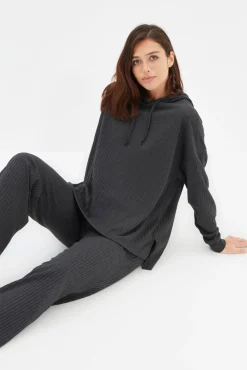 Conjunto de pijama de malha canelada com capuz antracite