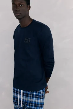 Conjunto de pijama malha e tecido